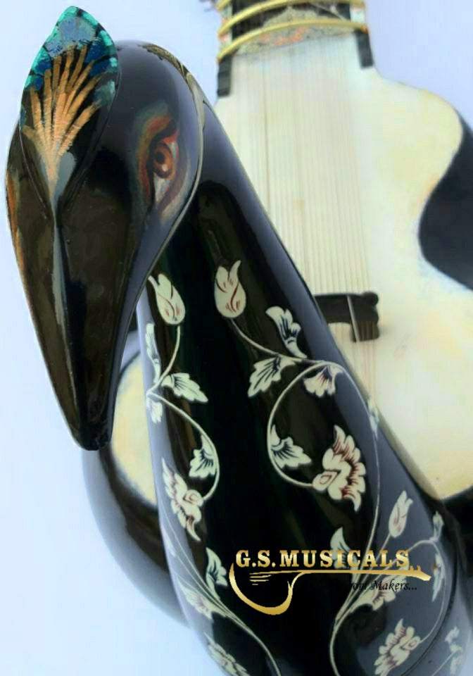 TAOUS MAYURI BLACK BEAUTY PRO QUALITY WITH BOW AND BAG GSM076