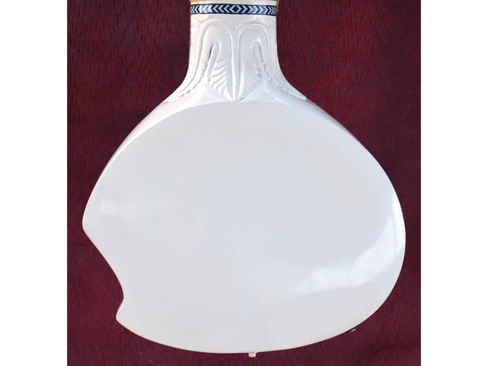 STUDIO SITAR WHITE BEAUTY GSM021