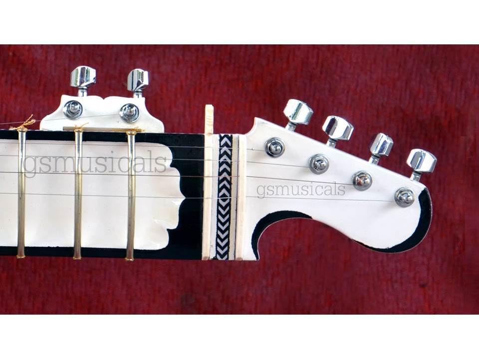 STUDIO SITAR WHITE BEAUTY GSM021